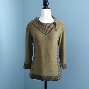 Gorgeous and Stylish EXIST Sweater Top